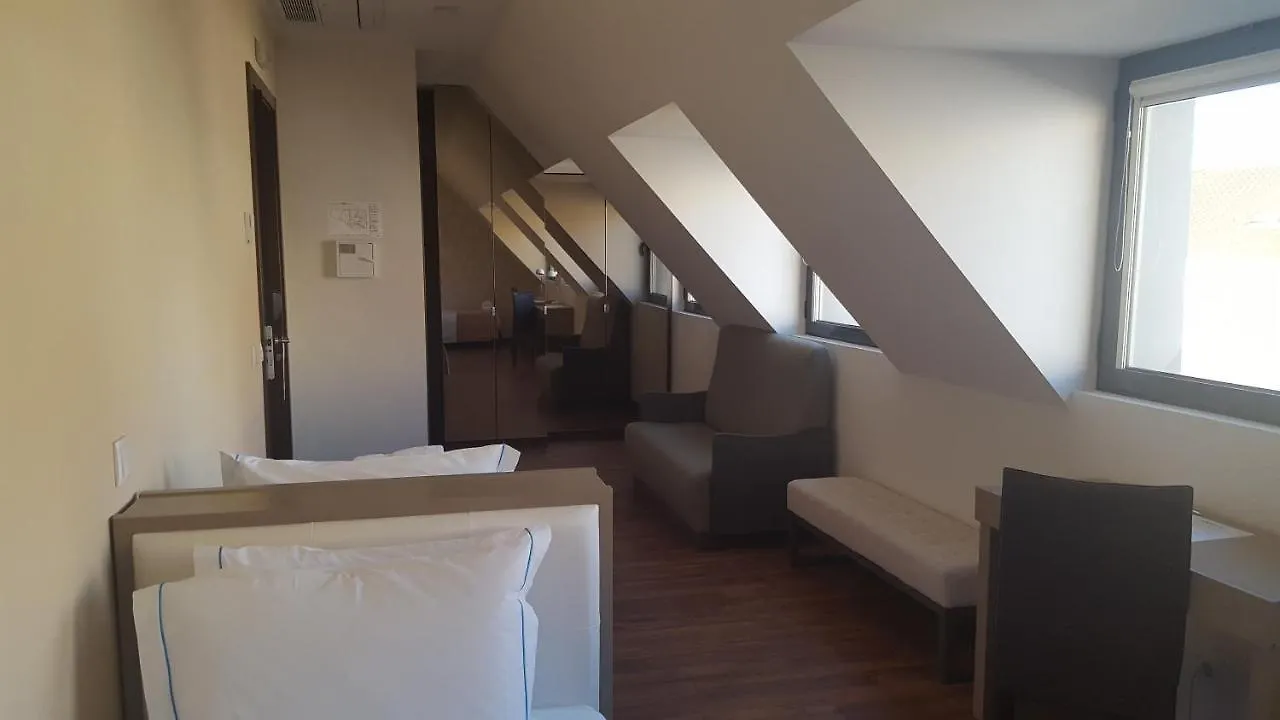 Fenicius Charme Hotel Lisboa 3*,